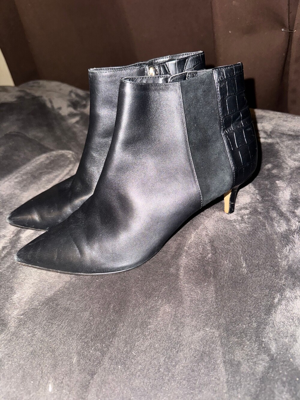 White House Black Market Black Leather Suede Croc-Embossed Ankle Boots Size 8M